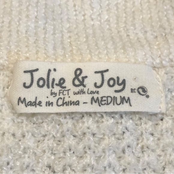 Jolie & Joy | Cable Knit | Sweater Vest - Picture 3 of 6